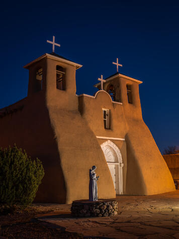 san franciso de assisi church, taos, new mexico