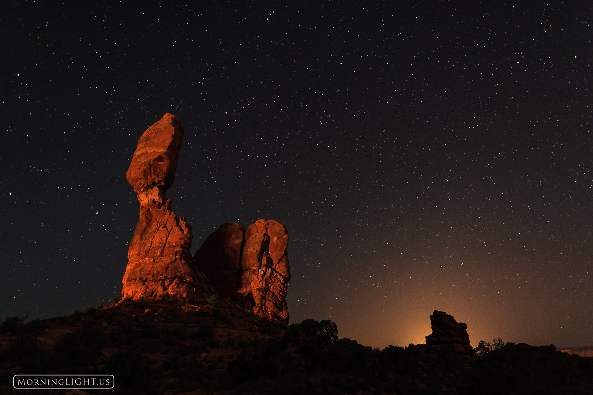 Balanced Rock Stars On the first night of my trip I spent a couple of hours at Balanced Rock in Arches National Park. I'm not usually a fan of light...