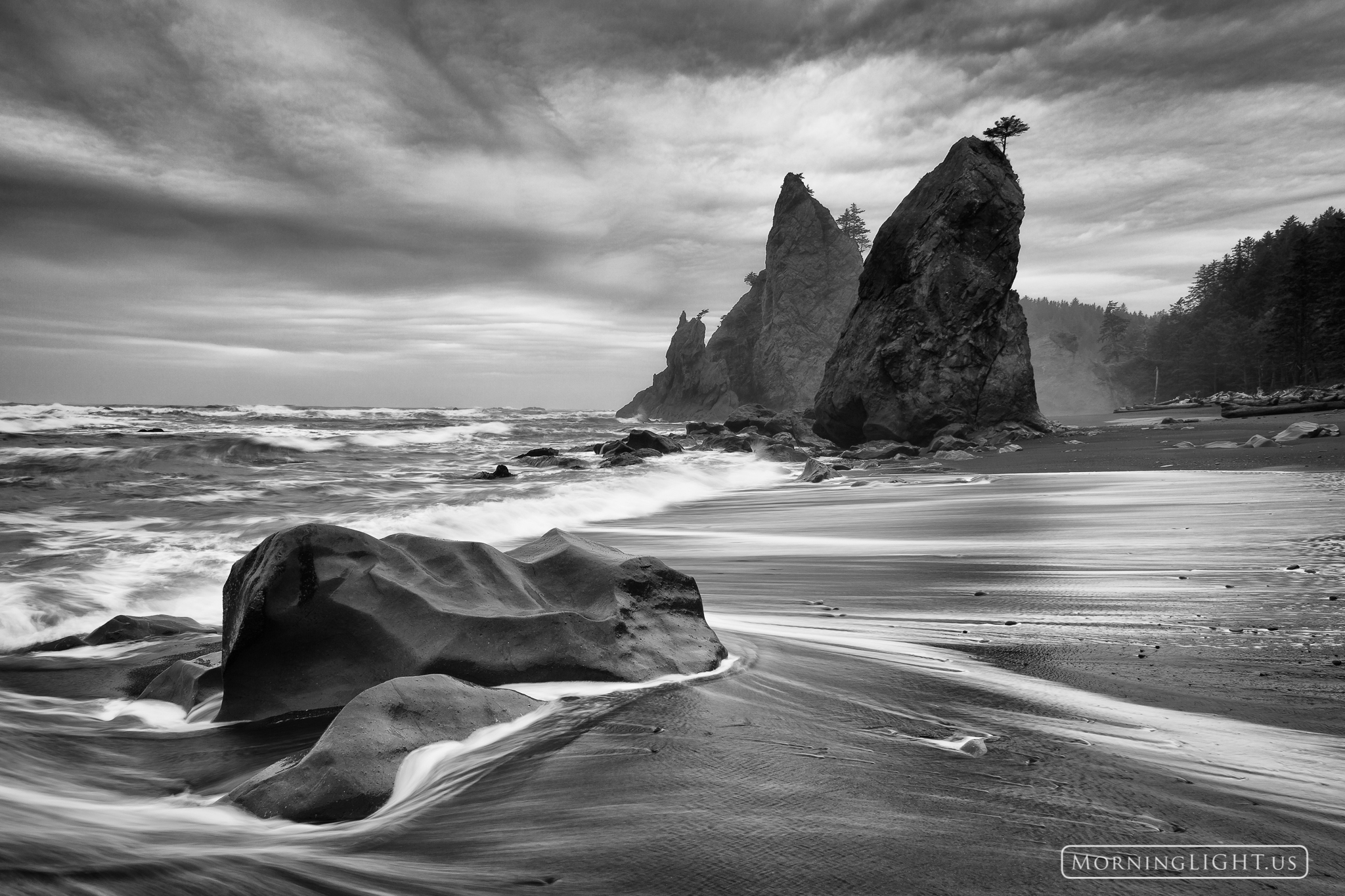 Rialto Beach in Olympic National Park is certainly one of my favorite locations in the entire park. On this evening the sky was...